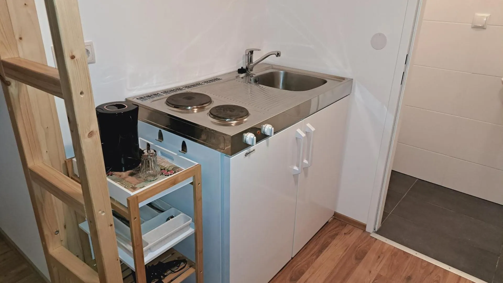 Relax Rooms & Apartments Vienna Belvedere 10 Minutes To Downtown Austria